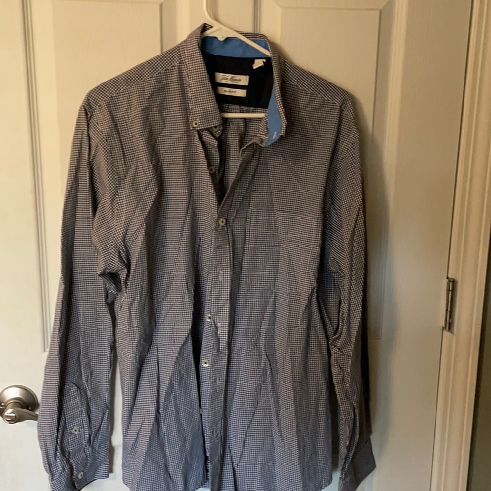 Blue/white plaid button up